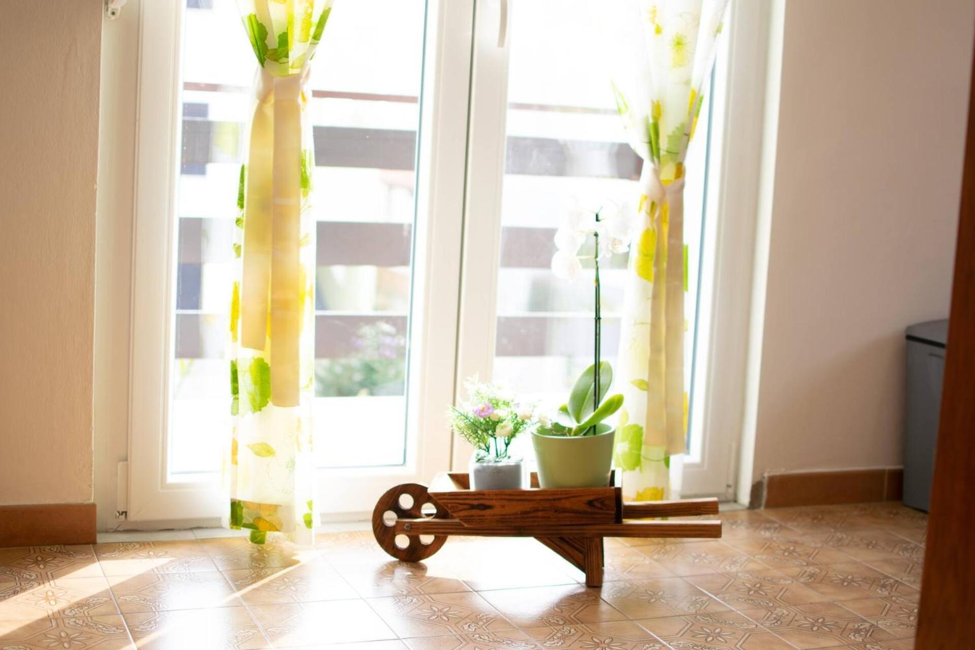 Family House With 2 Apartments - Irma Медулин Экстерьер фото