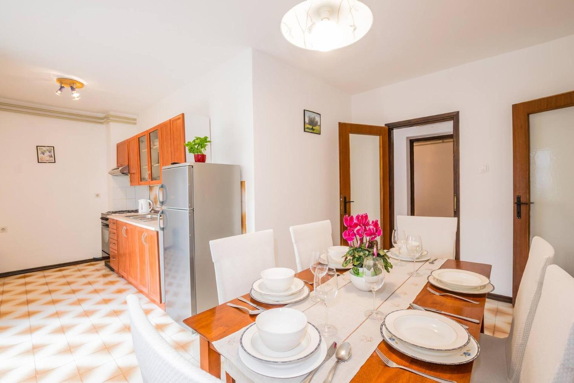 Family House With 2 Apartments - Irma Медулин Экстерьер фото